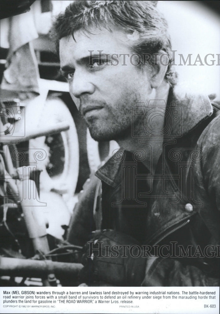 Press Photo Max wanders Barren Lawless Land Industrial - RRW32279 - Historic Images