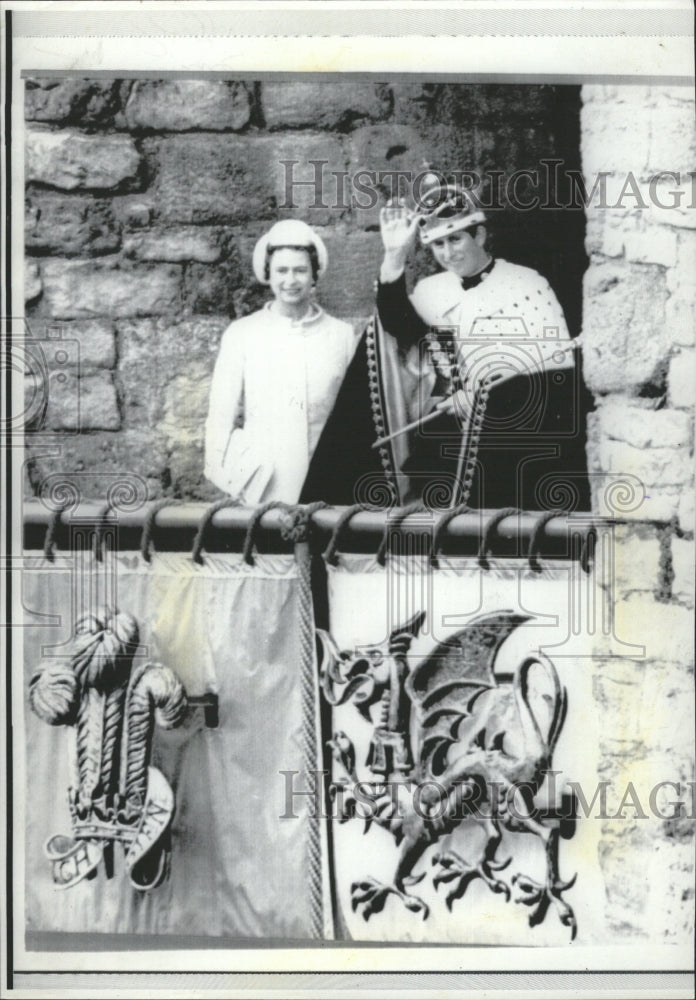 1969 Press Photo Prince Charles investiture Elizabeth - RRW32451 - Historic Images