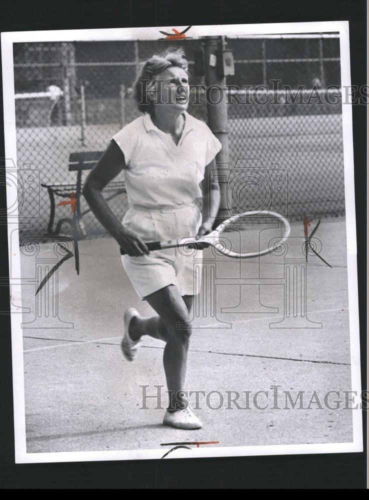 1963 Press Photo Mary Hernands Tennis Player Palmer - RRW32667 - Historic Images