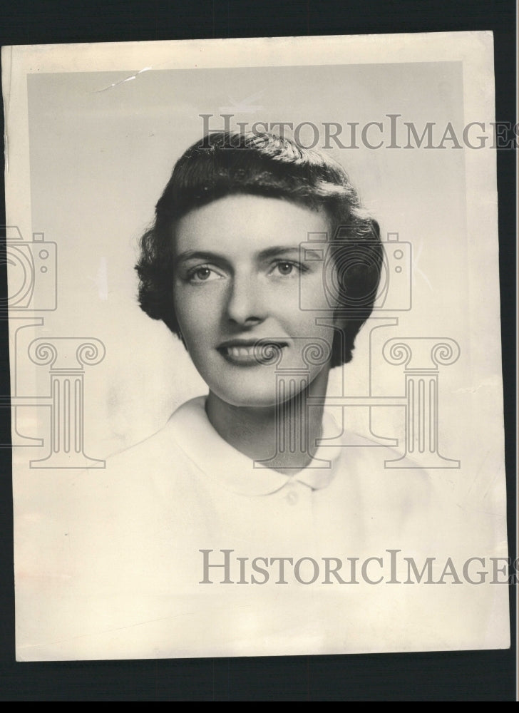 1957 Press Photo Gail Robertson - RRW32715 - Historic Images