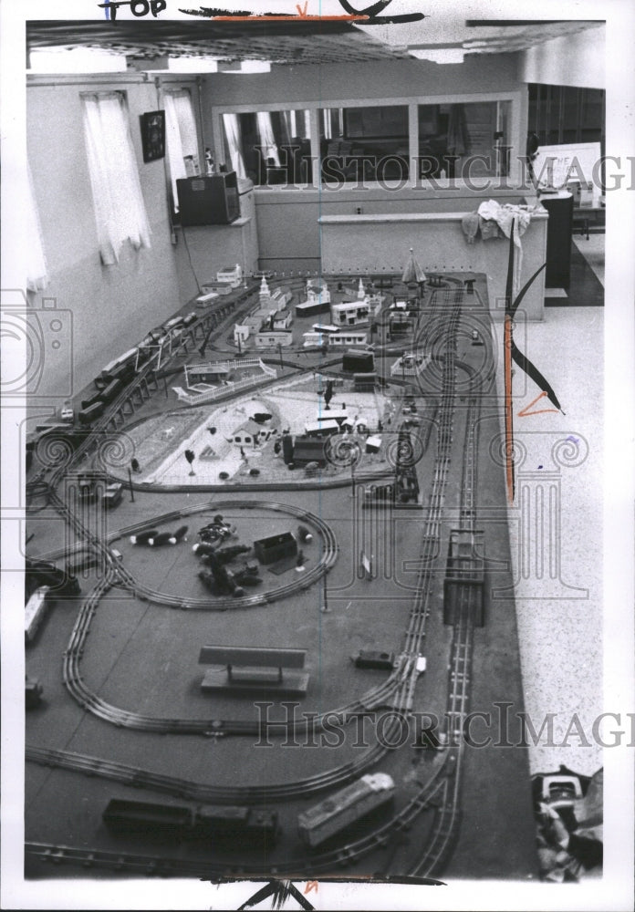 1965 Press Photo Michigan Institute St Home School - RRW32871 - Historic Images
