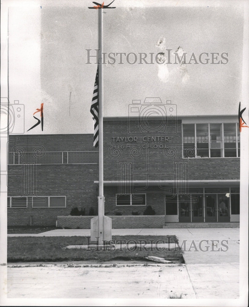 1955 Press Photo Flag at the Taylor Center School - RRW32875 - Historic Images