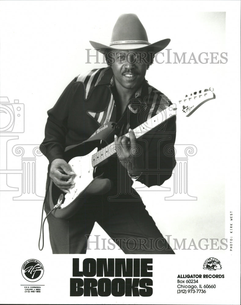 1994 Press Photo Lonnie Brooks American Singer Musician - RRW33029 - Historic Images