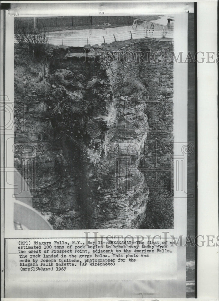 1967 Press Photo Michigan Waterfall Rock Ton Rock - RRW33095 - Historic Images
