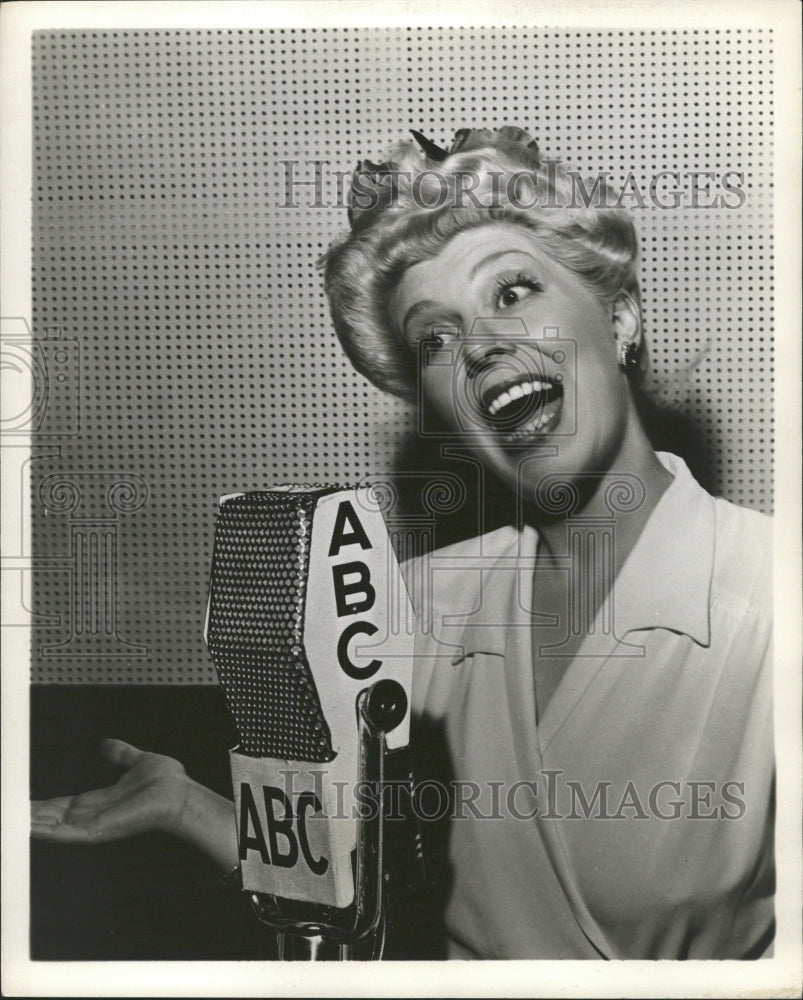 1952 Press Photo Arlene Harris (Actress) - RRW33105 - Historic Images