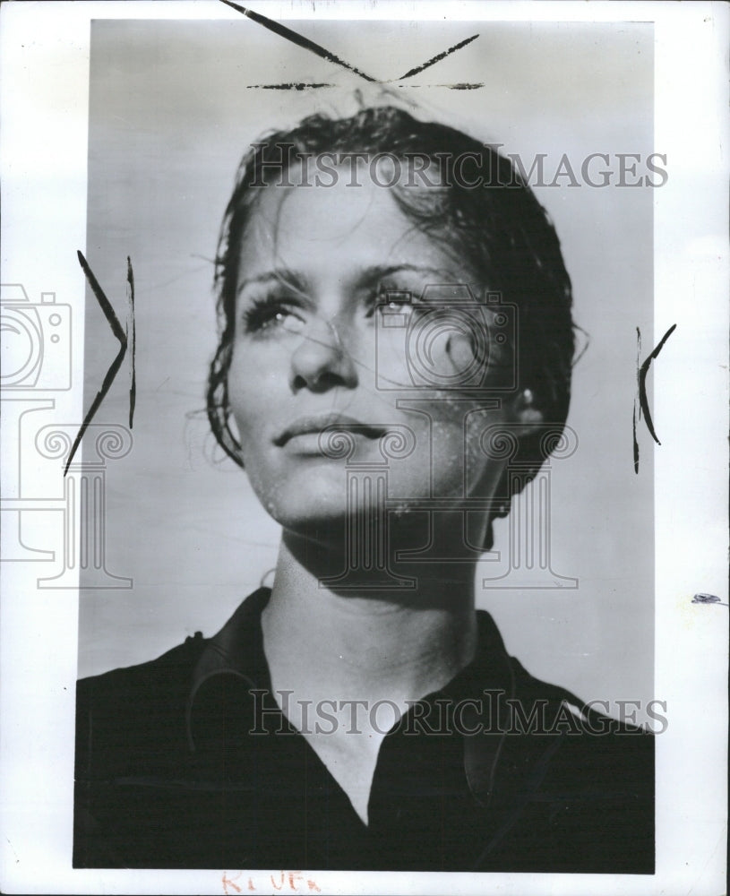1975 Press Photo Lauren Hutton - RRW33313 - Historic Images