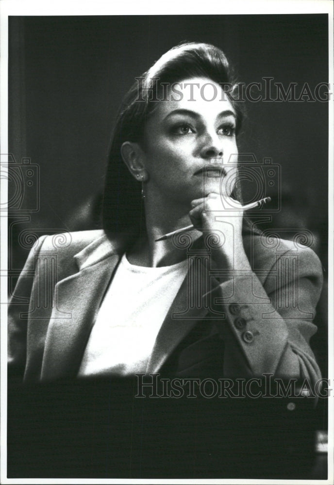 1991 Press Photo Cecil Hoffman Actress - RRW33653 - Historic Images