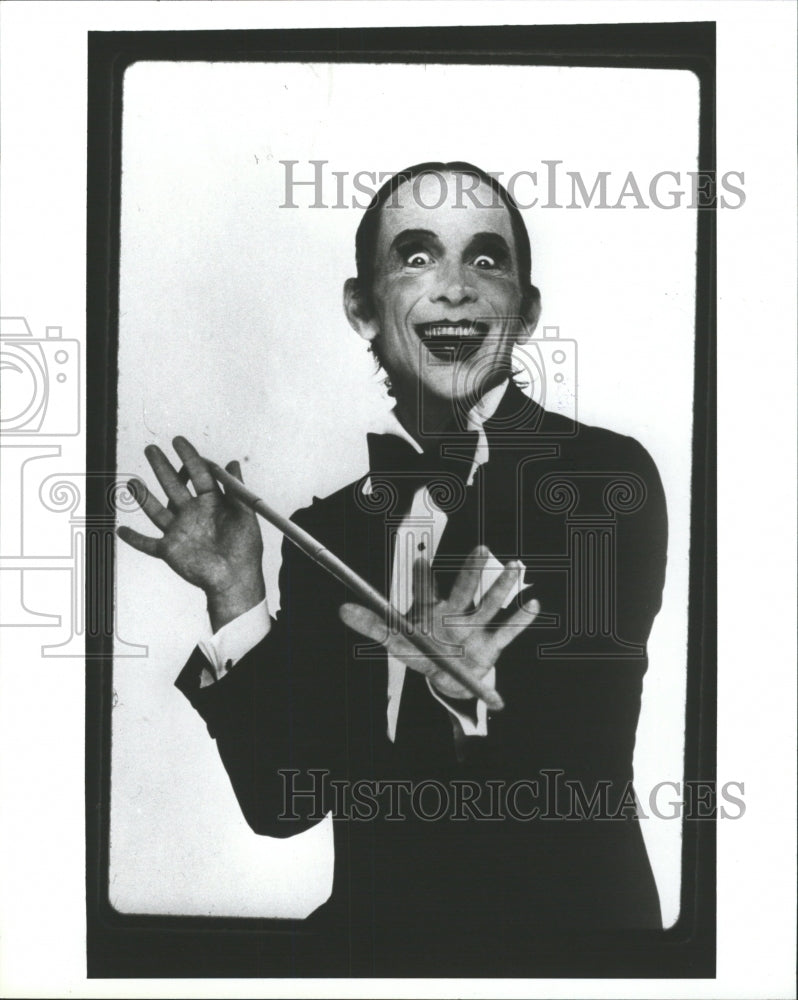 1988 Press Photo Joel Grey American actor singer dancer - RRW33737 - Historic Images