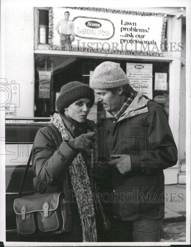 1982 Press Photo Valerie Harper Cliff DeYoung Actors - RRW33797 - Historic Images