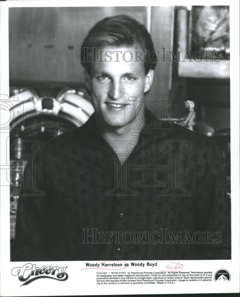 1995 Press Photo Actor Woody Harrelson NBC TV &quot;Cheers&quot; - RRW33831 - Historic Images