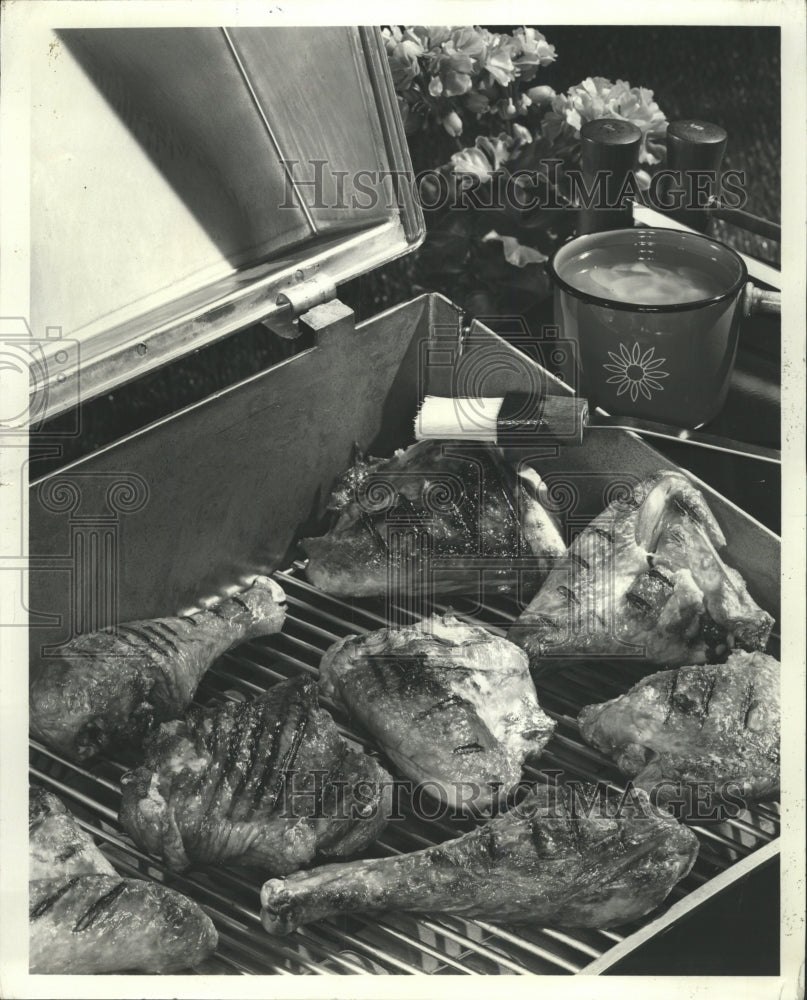 1974 Press Photo Grilled Turkey - RRW34075 - Historic Images