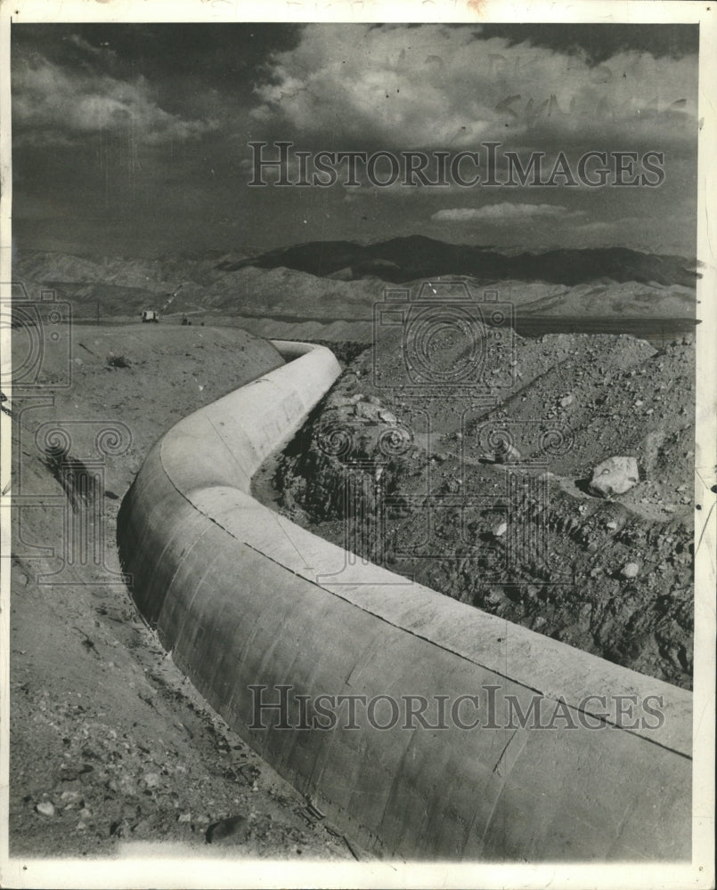 1939 Press Photo Pipeline 242 Mile Colorado River Water - RRW34803 - Historic Images