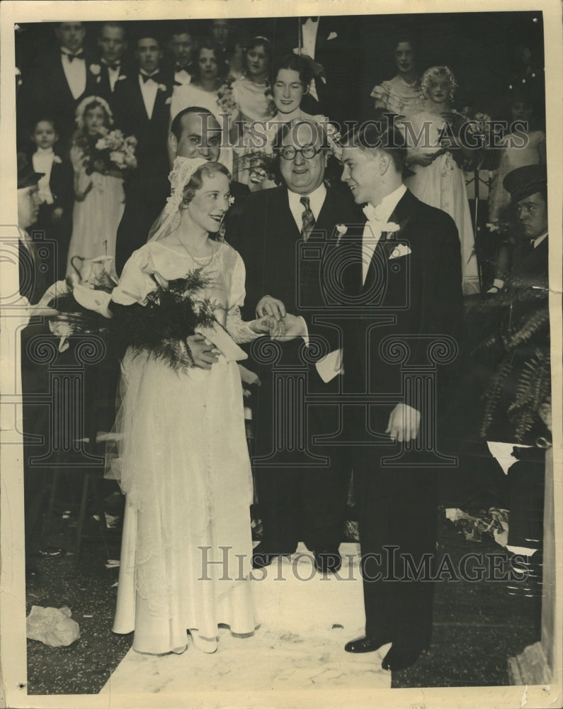 1933 Press Photo Marriage Walkathon Contest - RRW34927 - Historic Images