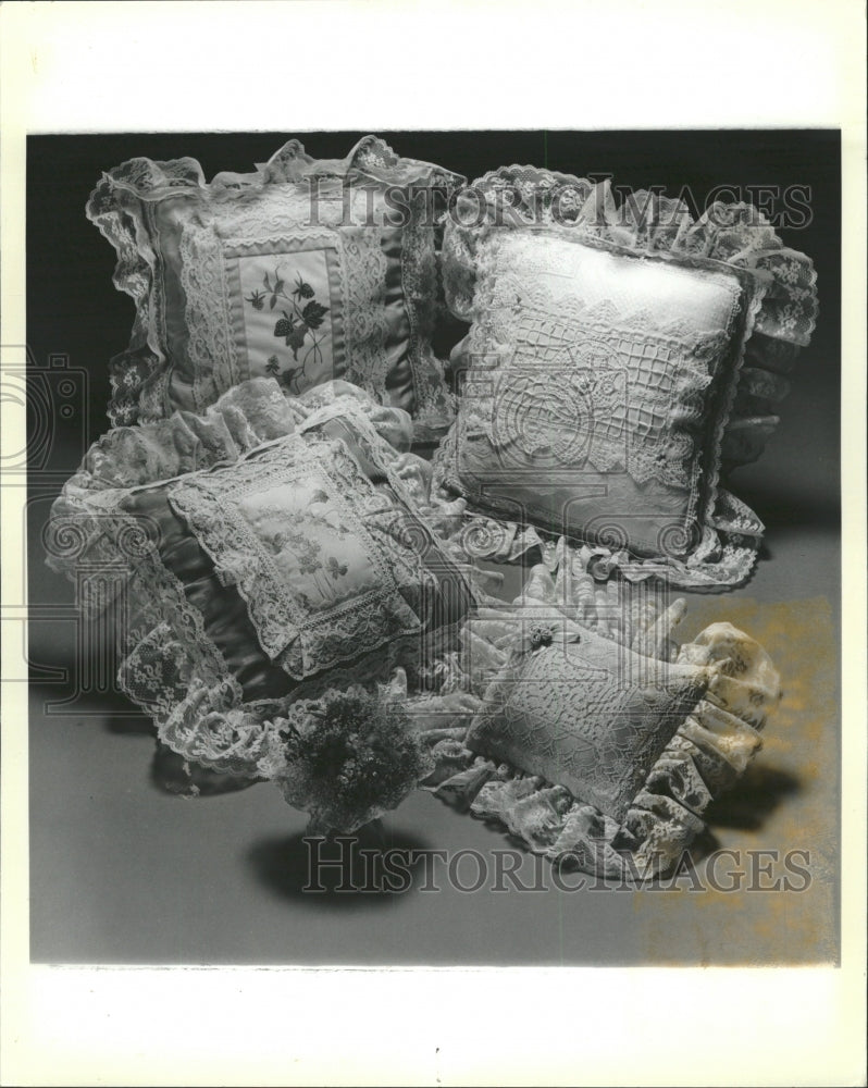 1981 Press Photo Lace Ribbon Pillows - RRW35203 - Historic Images