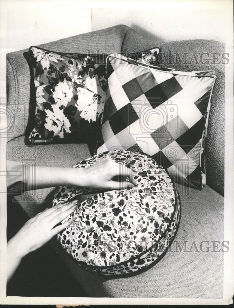 1961 Press Photo Pillows Slip-Covered Hand - RRW35207 - Historic Images