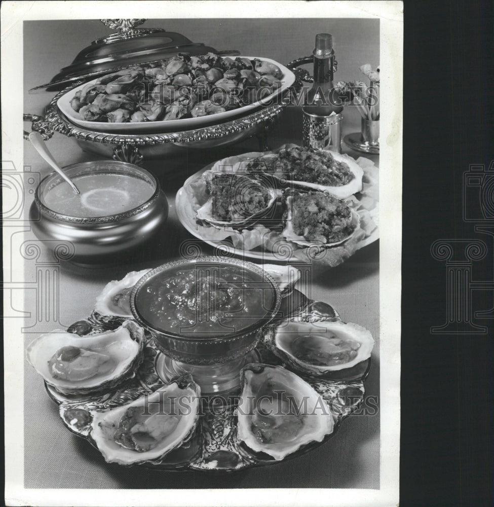 1967 Press Photo Oysters Rockefeller Half Shelf - RRW35433 - Historic Images