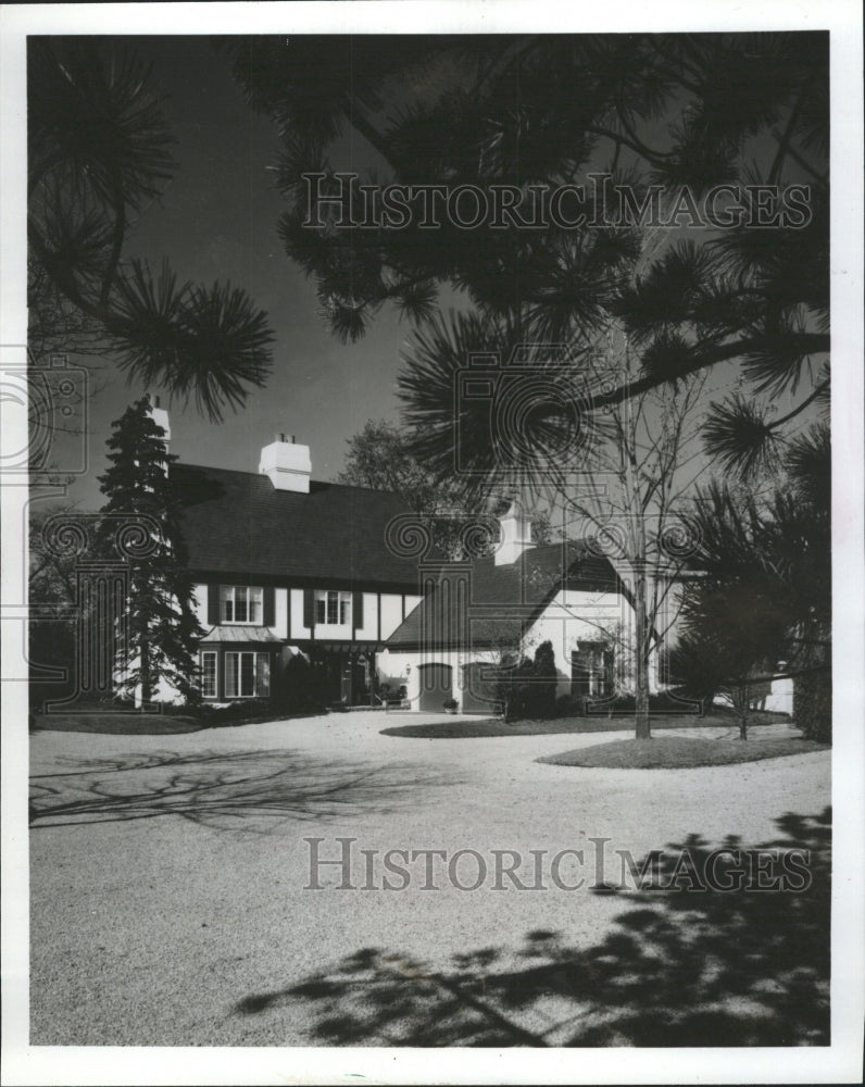 1980 Press Photo Theodore Brickman Co./Environment Awd. - RRW35633 - Historic Images