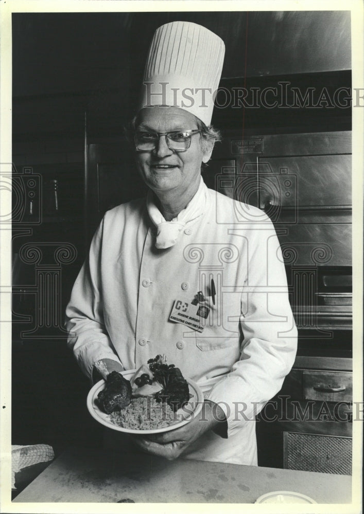 1982 Press Photo Chef Burger Lovers Lamb - RRW35851 - Historic Images