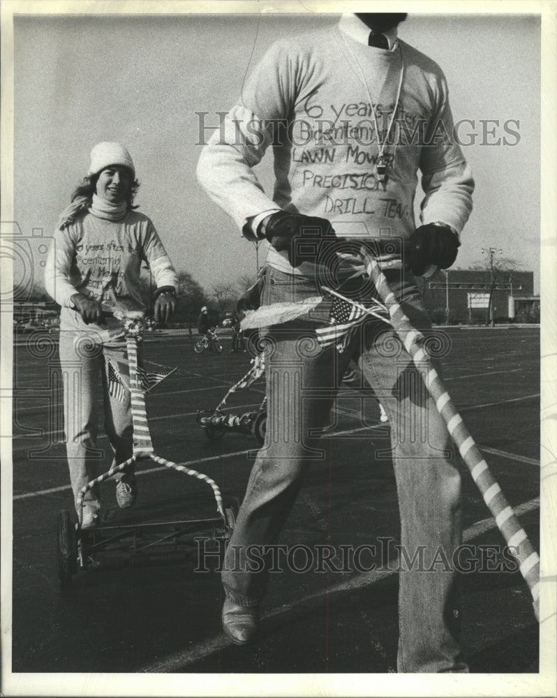 1982 Press Photo Lawn Mower Precision Drill Team - RRW35965 - Historic Images