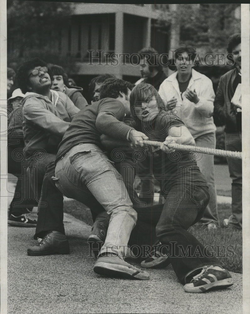 1977 Press Photo Greek week on campus - RRW35993 - Historic Images