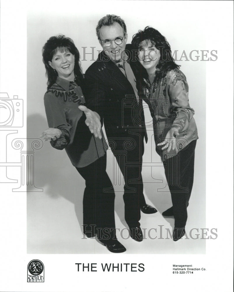 PRESS PHOTO THE WHITES AMERICAN MUSIC VOCAL GROUP - RRW36615 - Historic Images