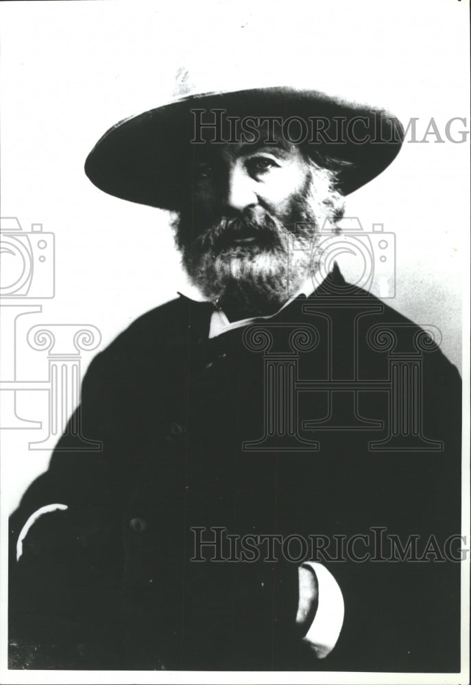 1992 Press Photo WALT WHITMAN AMERICAN POET JOURNALIST - RRW36725 - Historic Images