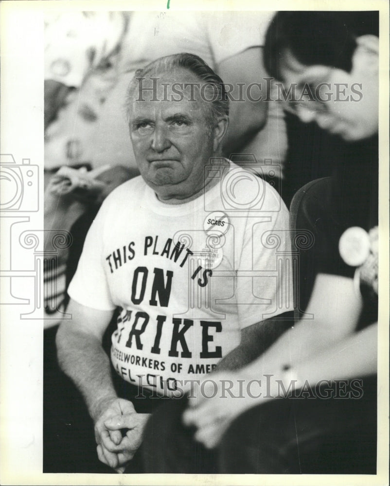 1984 Press Photo Siegfried Hein rally strikers Danly - RRW37065 - Historic Images