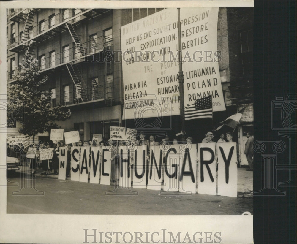 1957 Press Photo Assembly United Nation General Plea - RRW37309 - Historic Images