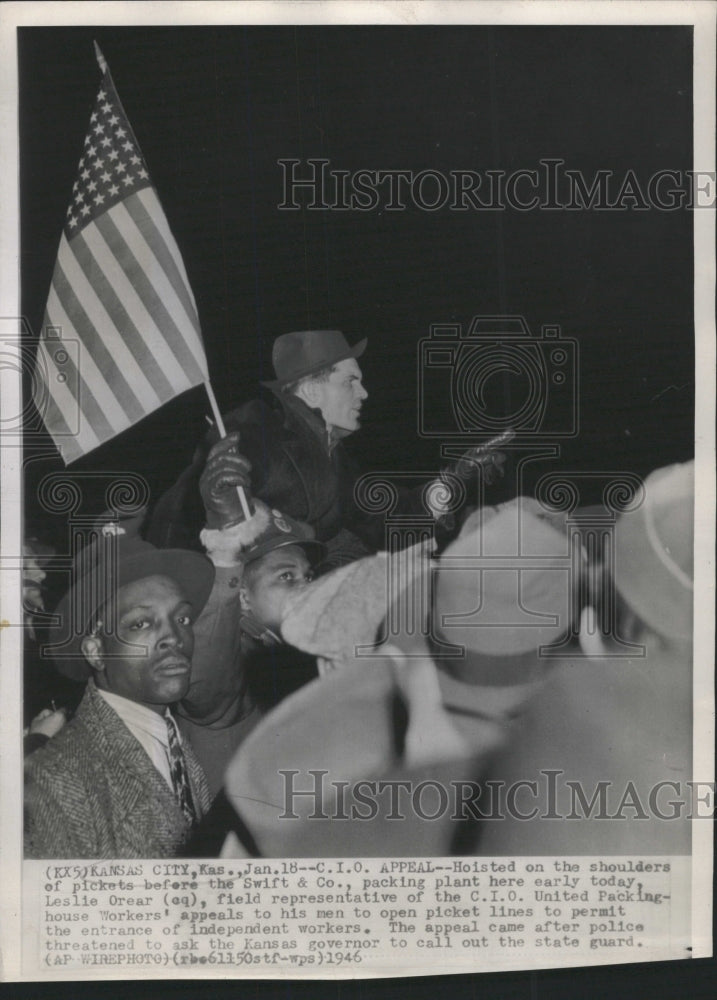 1946 Press Photo Leslie Orear CIO United Packaging - RRW37347 - Historic Images