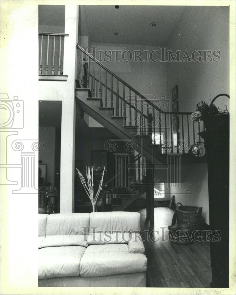 1986 Press Photo Housing Apartment Building Chicago - RRW37659 - Historic Images