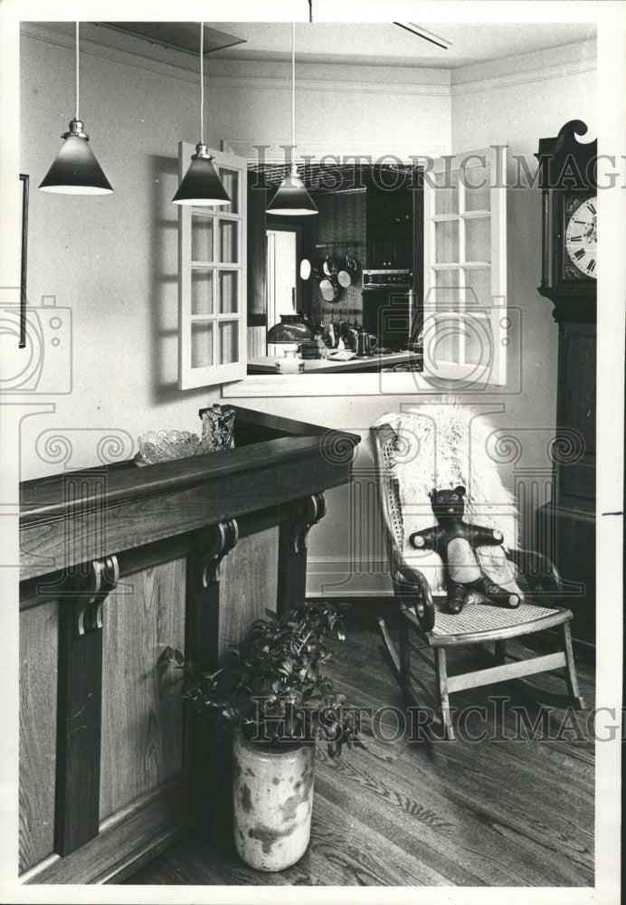 1978 Press Photo Pat Derby townhouse Evaston, Lohr Park - RRW37955 - Historic Images