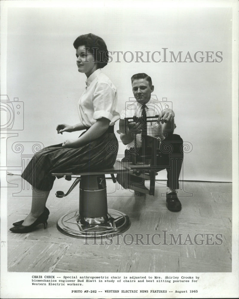 1967 Press Photo Bud Hiatt Shirley Crooks Biomechanics - RRW38003 - Historic Images