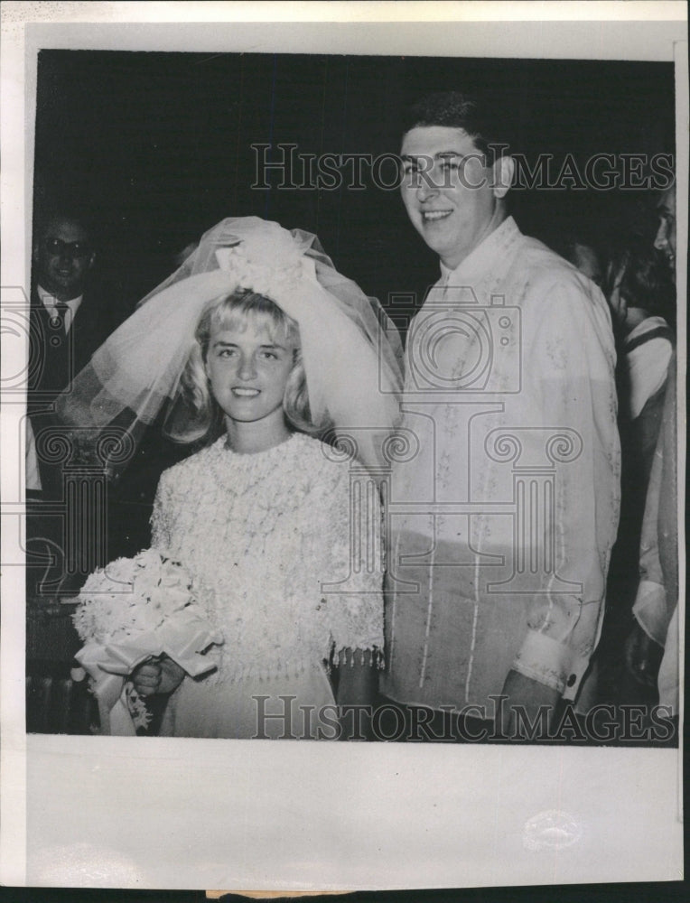 1963 Press Photo Richard Gilbert Arlene Pearson Wedding - RRW38251 - Historic Images