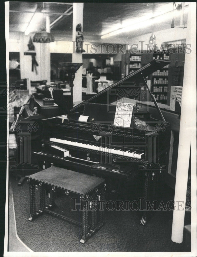 1977 Press Photo $12,000 Fisher Player Grand Piano - RRW38261 - Historic Images