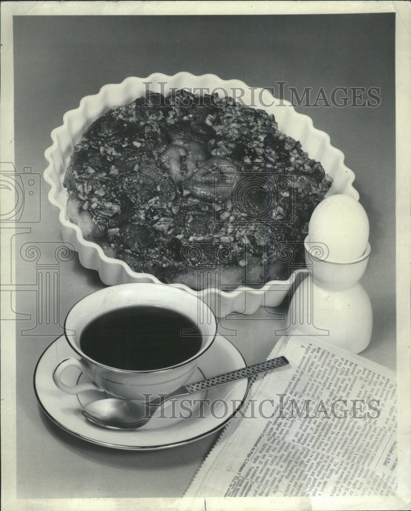 1974 Press Photo Caramel Pecan Rolls Coffee Breakfast - RRW38293 - Historic Images