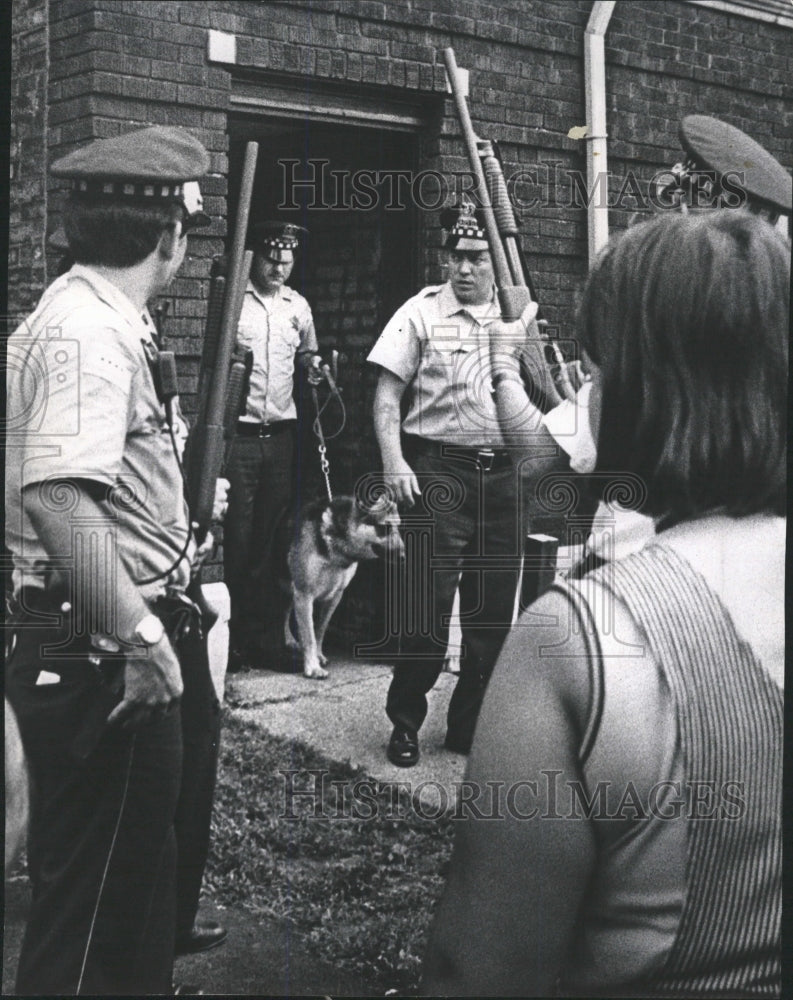 1973 Press Photo 3 captured in Bank Robbery North Side - RRW38767 - Historic Images