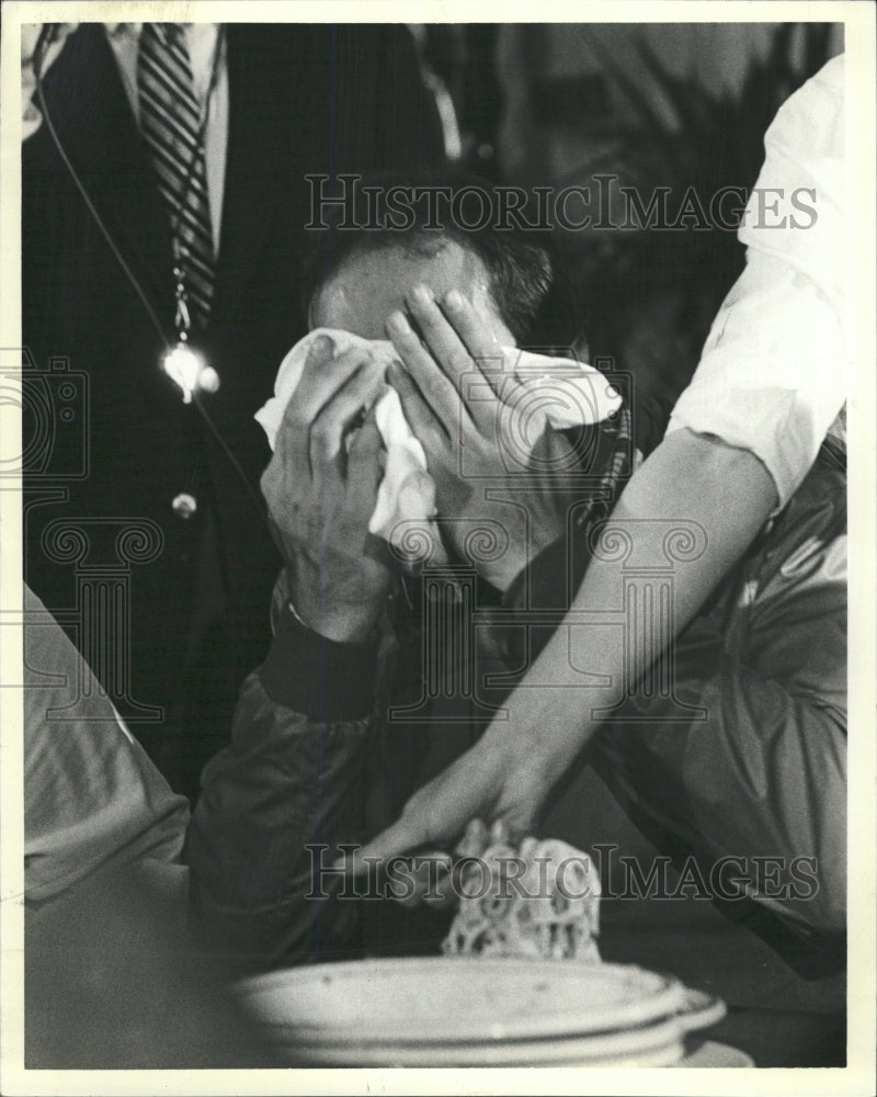 1981 Press Photo Harvey Sandler Pasta Eating Contest - RRW38909 - Historic Images