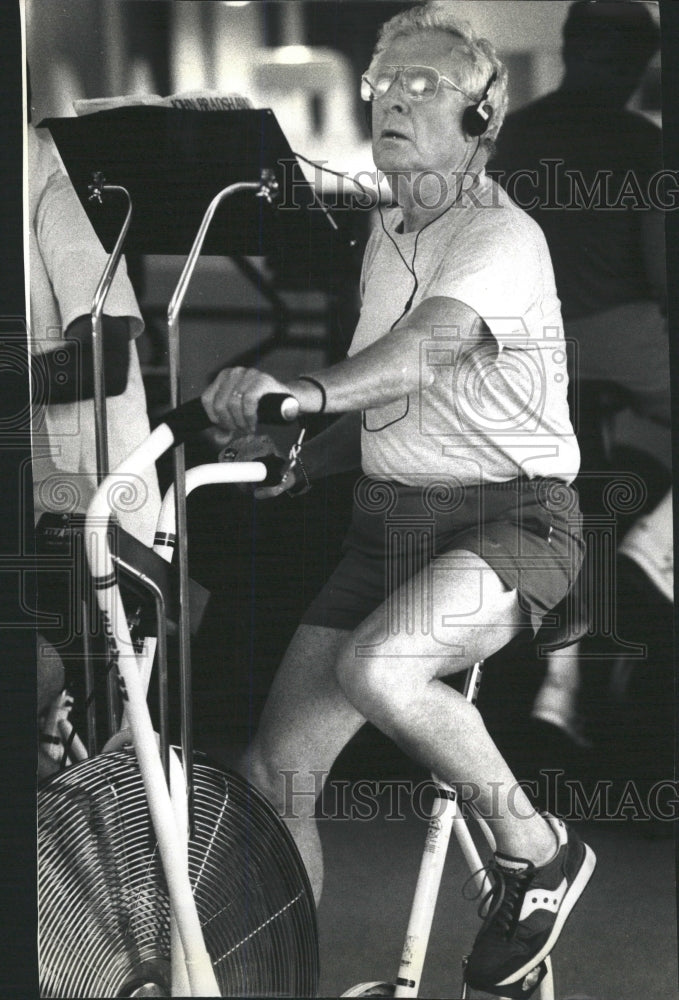 1990 Press Photo Exercise Bike/Health/Fitness/Elderly - RRW38985 - Historic Images