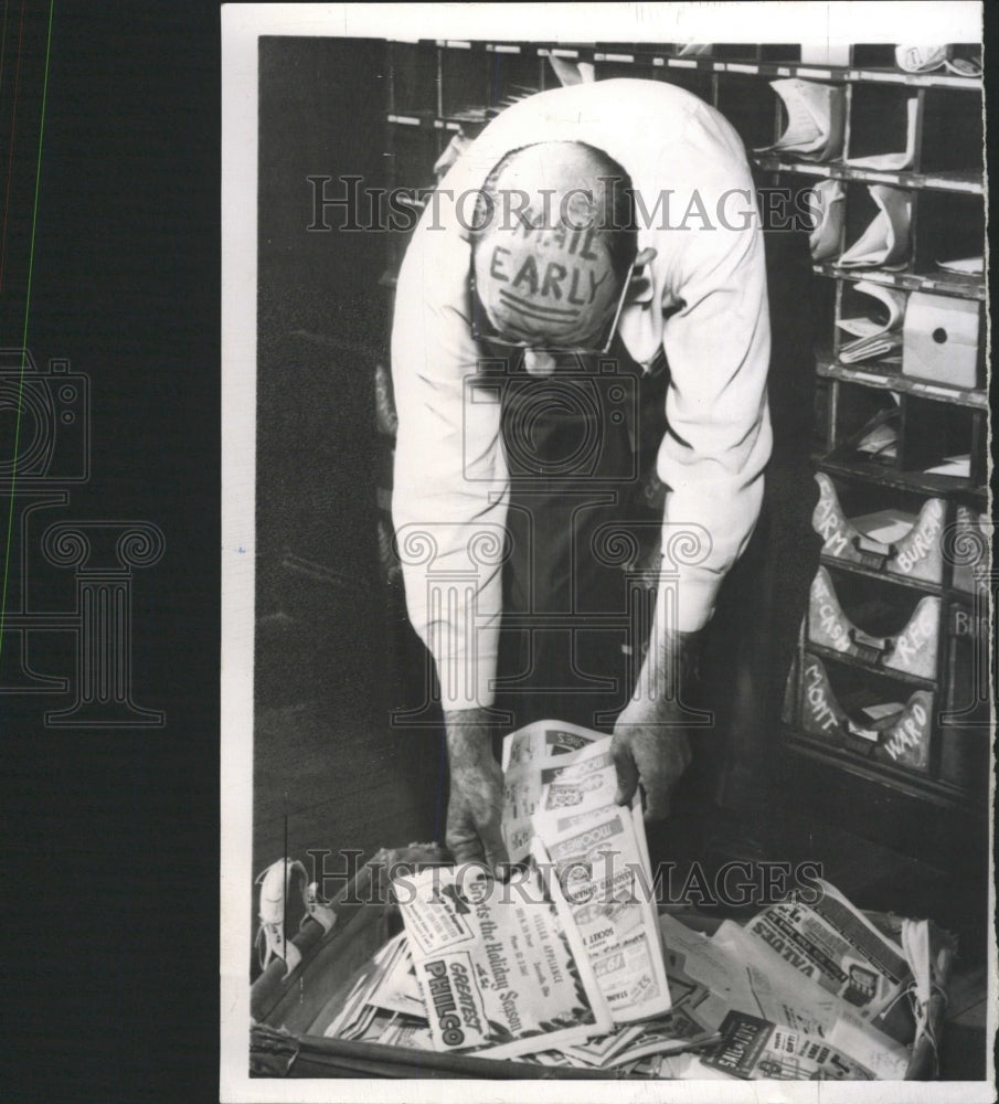 1959 Press Photo Mail Early Postal Workers Head - RRW39125 - Historic Images