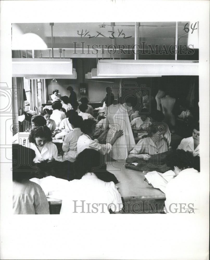 1968 Press Photo One Work Room - RRW39455 - Historic Images