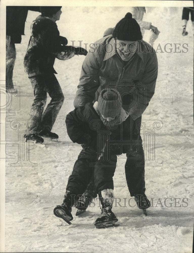 1973 Press Photo South Park Skating Rink Chicago - RRW39807 - Historic Images