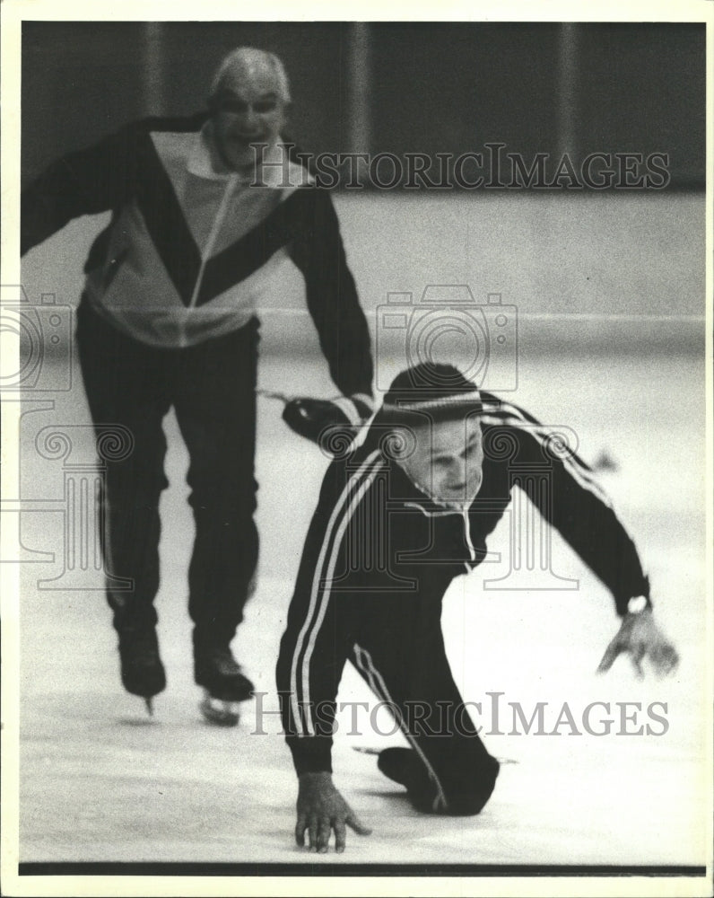 1983 Press Photo Bill Spalten Golden Master Class Skate - RRW39815 - Historic Images