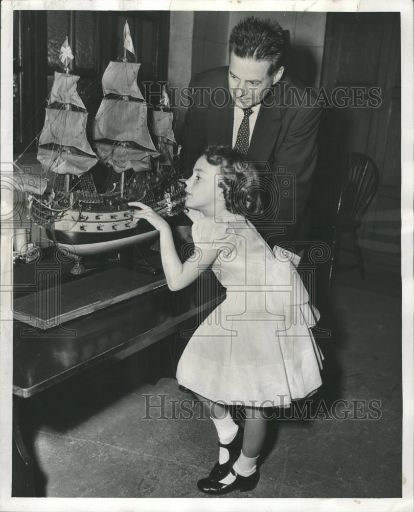 1954 Press Photo John Merill Elizabeth Anne Nelson Ship - RRW40107 - Historic Images