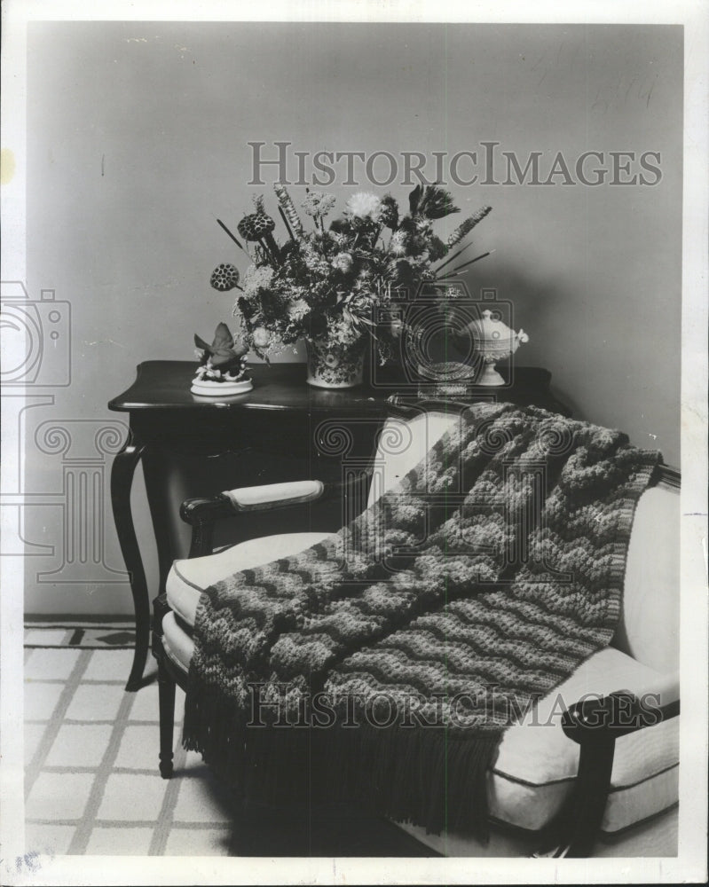 1977 Press Photo Afghan Blend Furn ish Traditional - RRW40155 - Historic Images