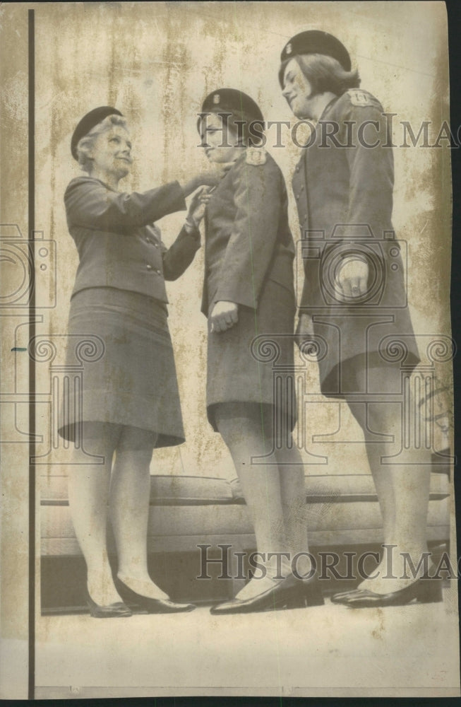 1969 Press Photo Susan Orkins Calife Cramer Rotc Gals - RRW40317 - Historic Images