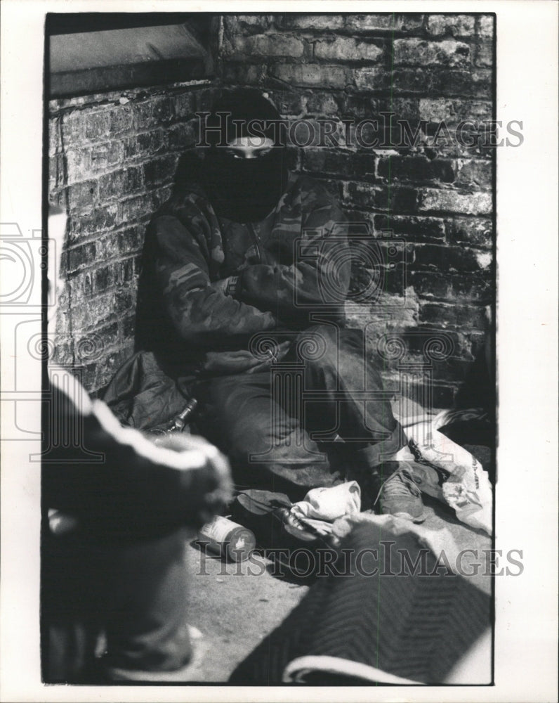 1990 Press Photo Homeless Man - RRW40391 - Historic Images