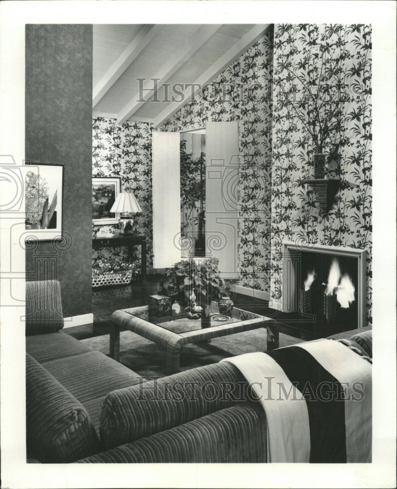 1980 Press Photo Living dining room textures pattern - RRW40847 - Historic Images