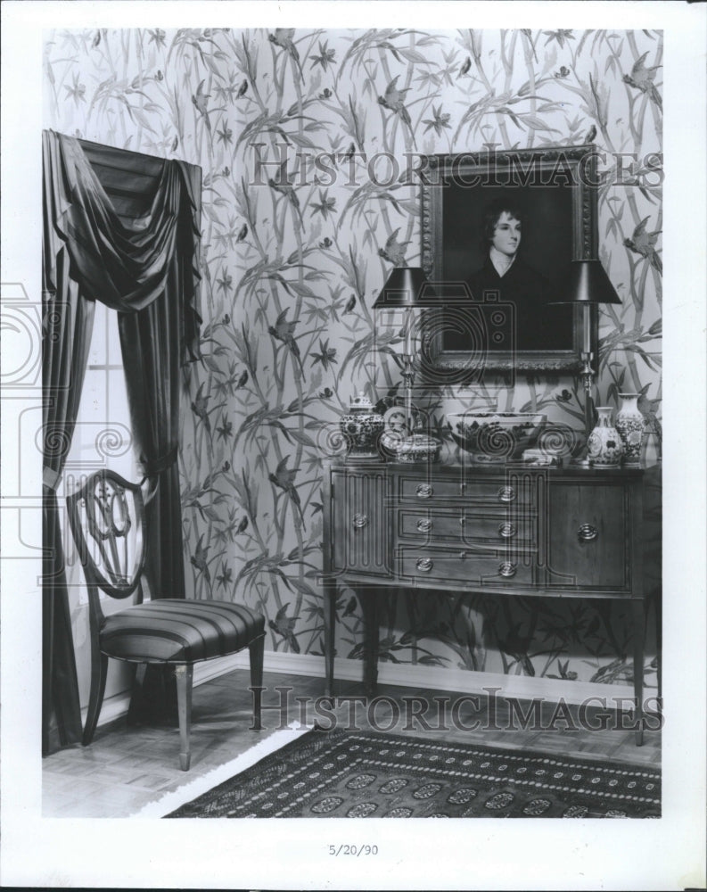 1990 Press Photo Exotic Tropical Vine Foil Wallpaper - RRW40857 - Historic Images