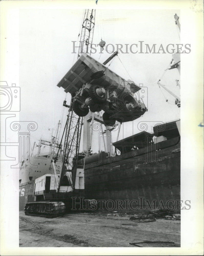 1983 Press Photo Payhauler Corporation Trucks - RRW40963 - Historic Images