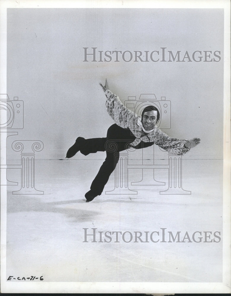 1971 Press Photo World Figure Skating Champion Tim Wood - RRW41149 - Historic Images